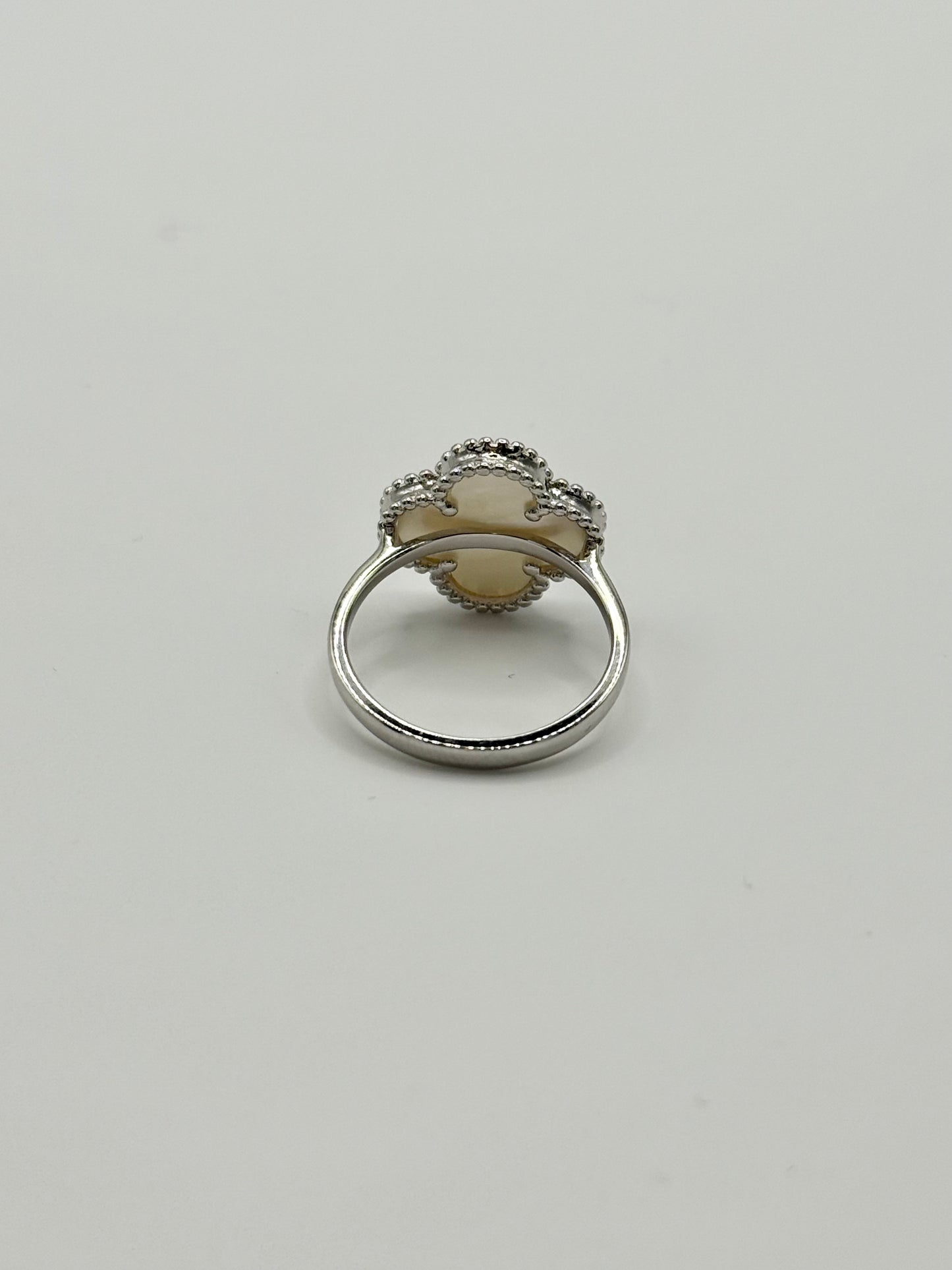 Sterling Silver Mother of Pearl Clover RING