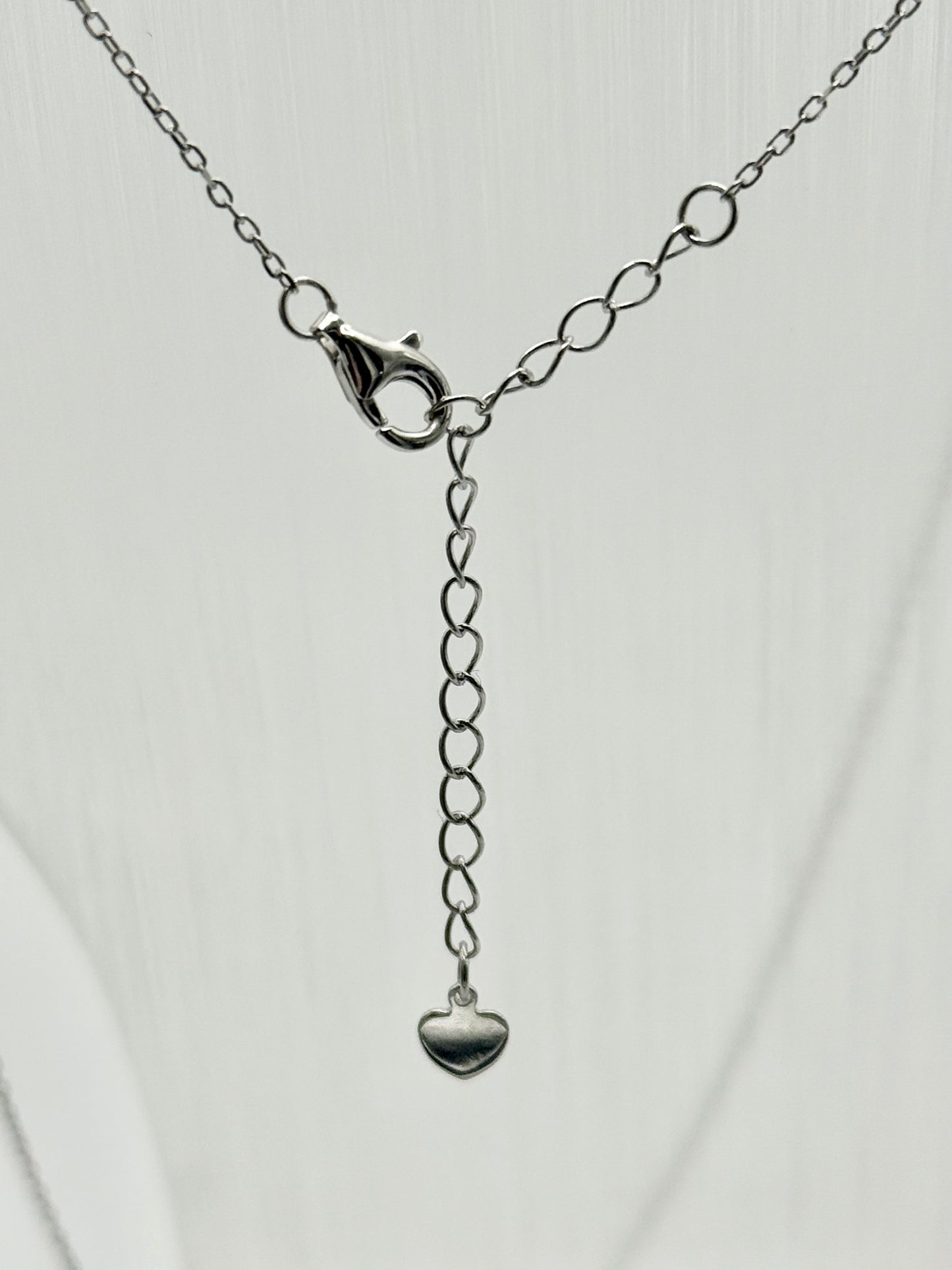 Sterling Silver ONYX Clover Pendant & Chain